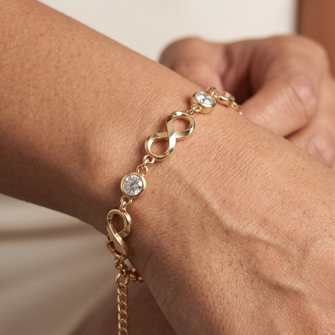 Infinity Élan Bracelet