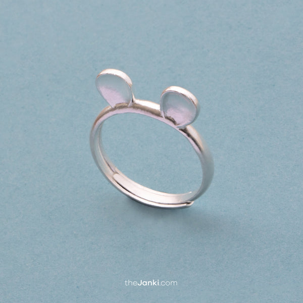 Minnie Mouse Handmade Ring (Size 7)