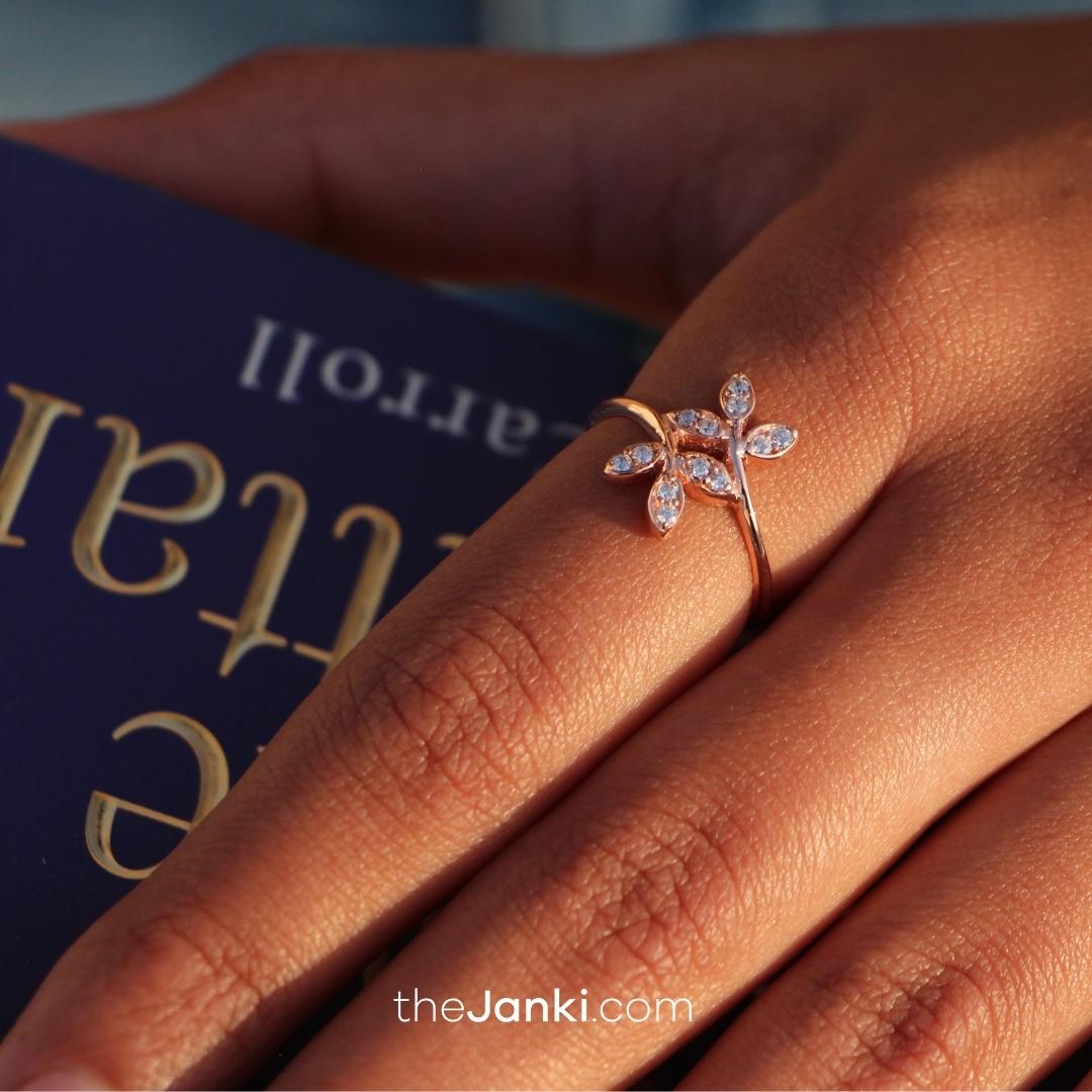 Janki Leaf Ring (Adjustable Size)