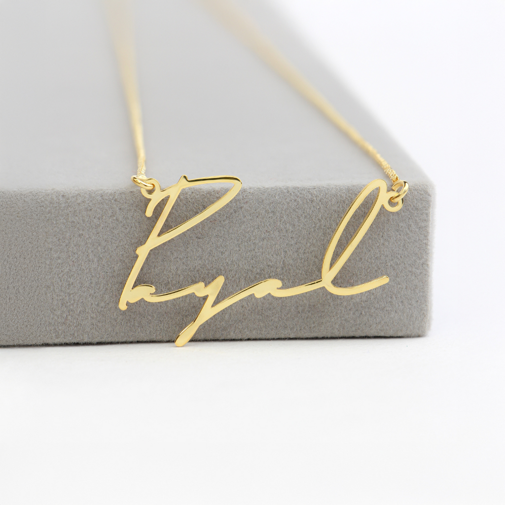 Sparkling Signatures Name Necklace