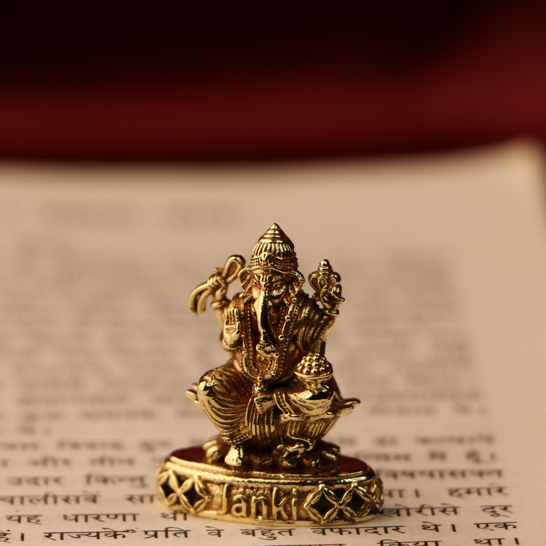 Shri Ganeshji Idol/Murti in Pure Brass