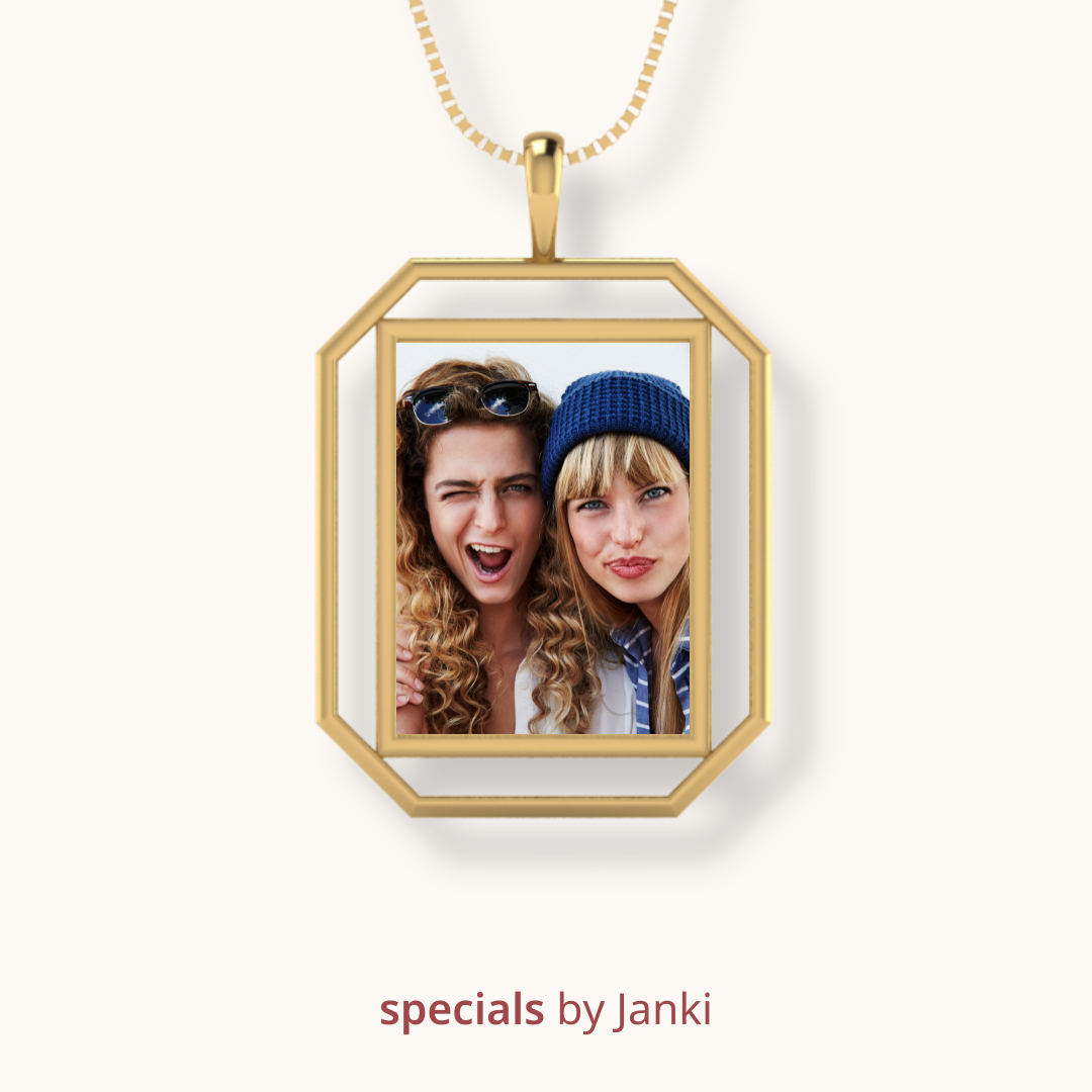 Royal Curio Photo Pendant