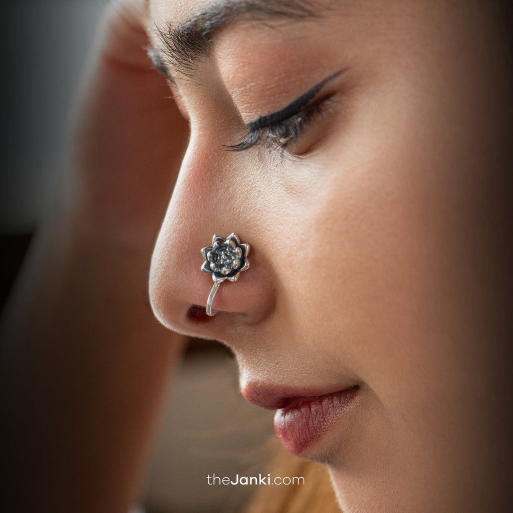 Janki Antique Sunflower Nosepin
