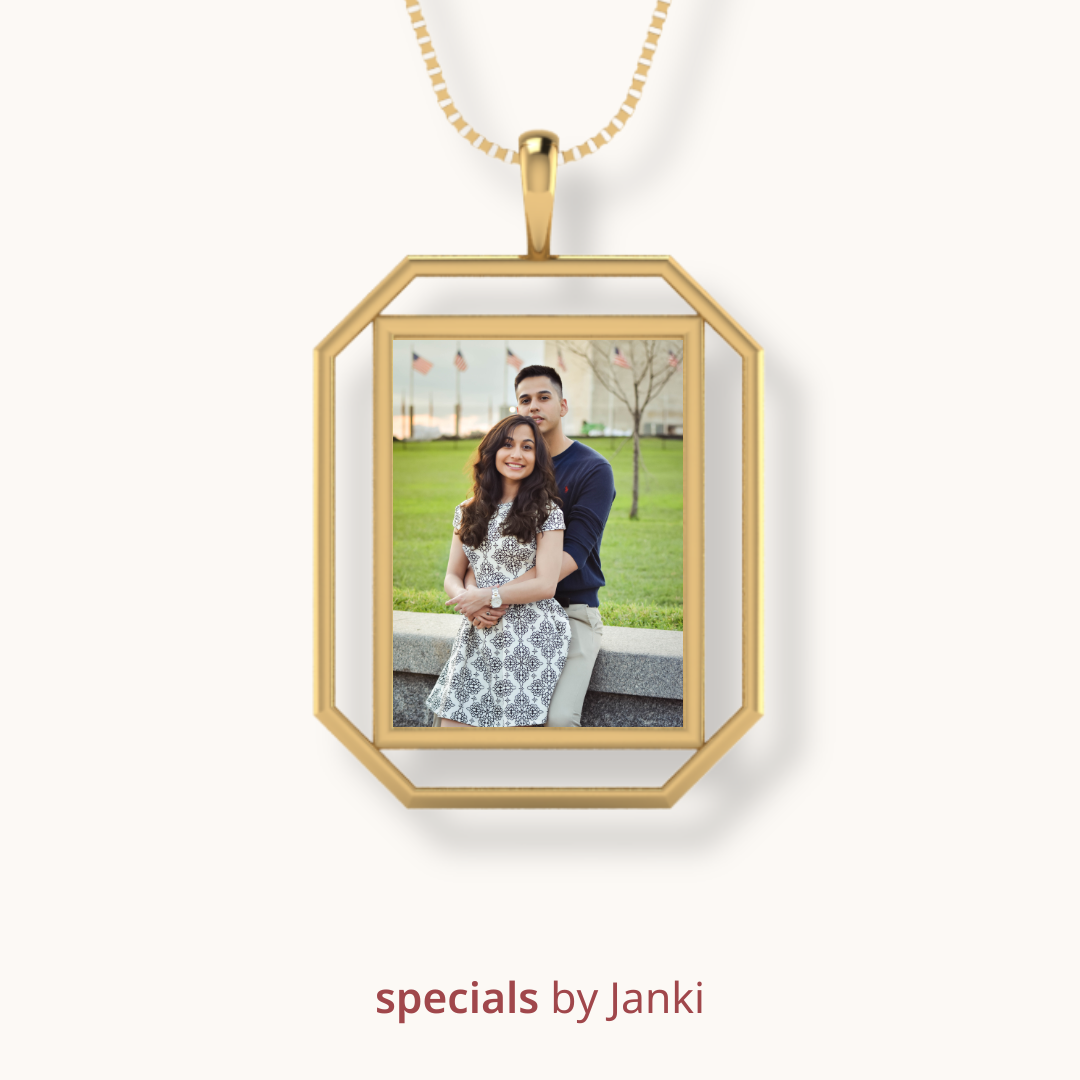 Royal Curio Photo Pendant