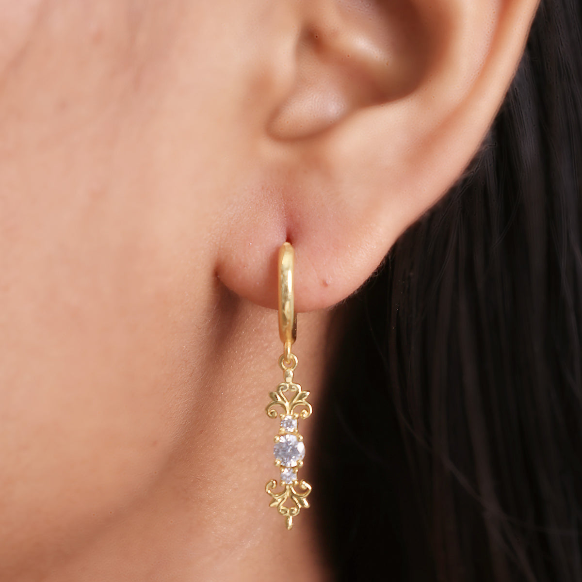 Anokhi Dangling Earrings