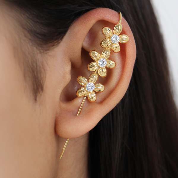 Juhi Earcuff