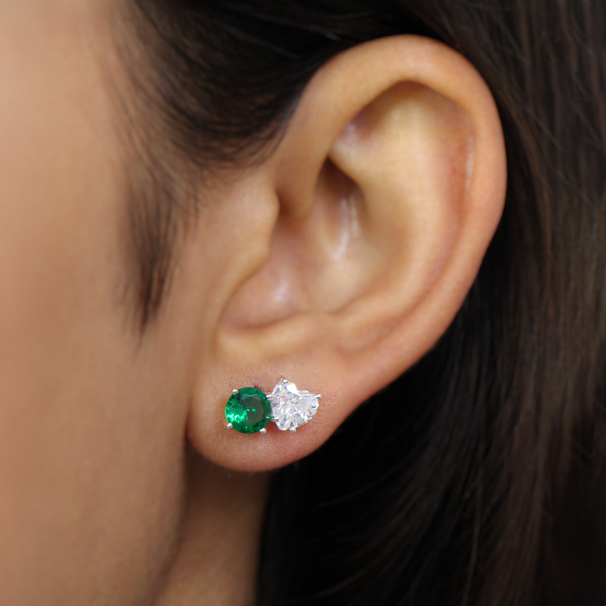 Emerald Toi Moi Heart Earrings