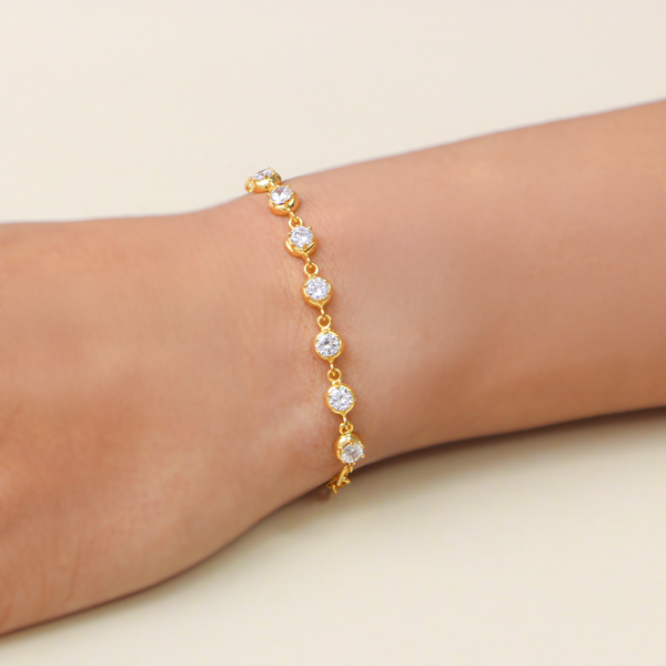 Dazzling Diamond Solitaire Bracelet