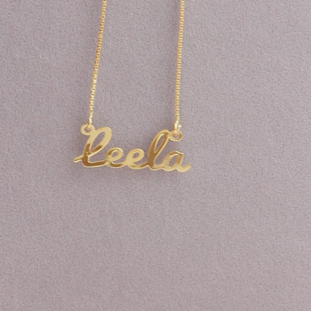 Signature Petals Name Necklace